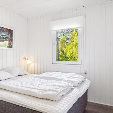 Herulf - 2km From The Sea By Interhome Nyaraló